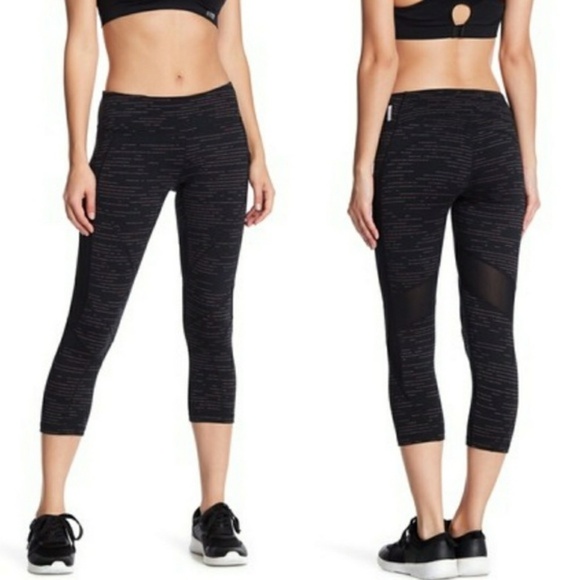 Zella Fusion Crop Flare Mesh Leggings XS NWT - Picture 1 of 1